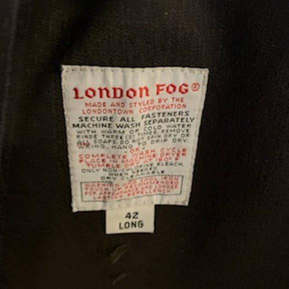 Classic London Fog Iconic Trench Coat with belt - Picture 6 of 6